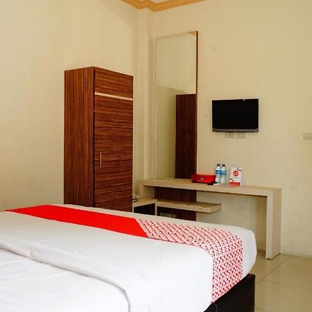 Hotel Golden Vella Pangkal Pinang Exterior foto