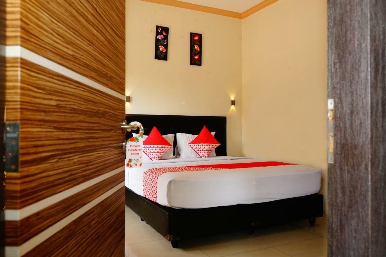 Hotel Golden Vella Pangkal Pinang Exterior foto